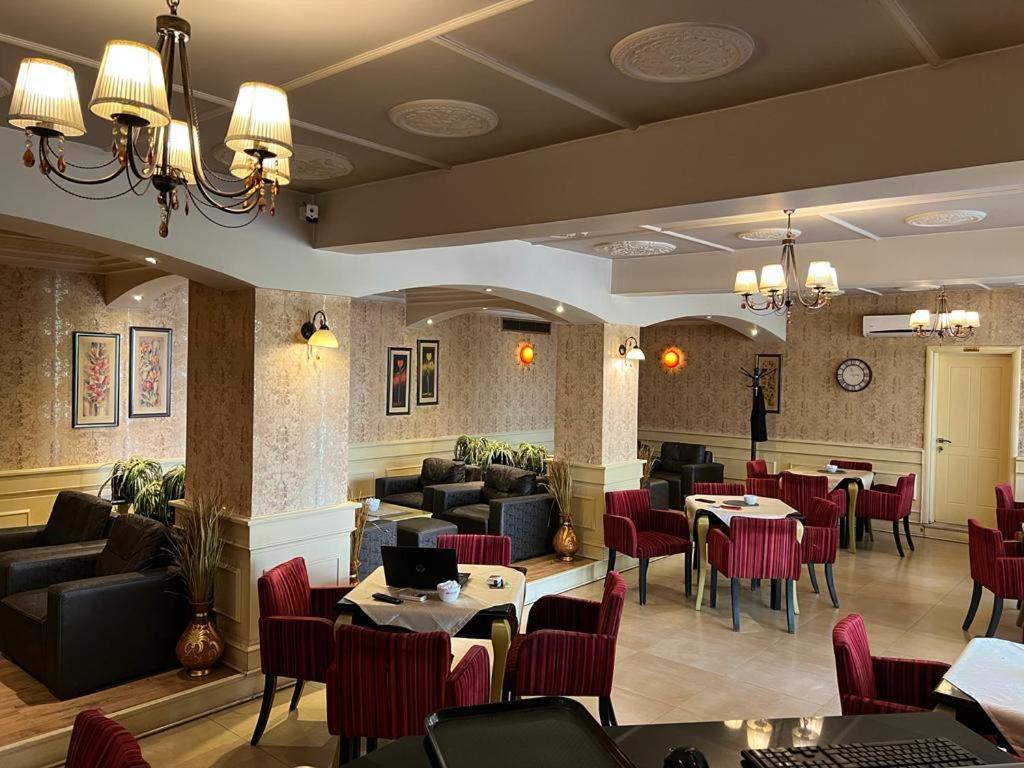 Edisem Hotel Mezez Esterno foto